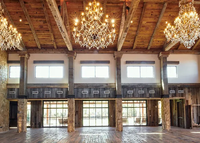 Hotel Drover, Autograph Collection 4*