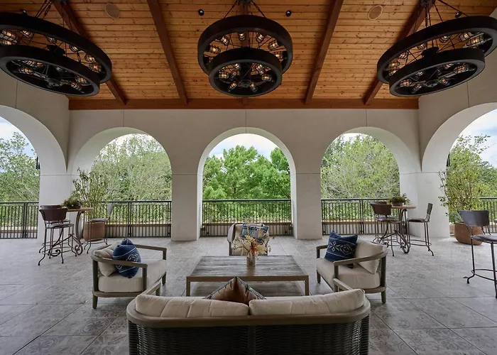 Hotel Drover, Autograph Collection