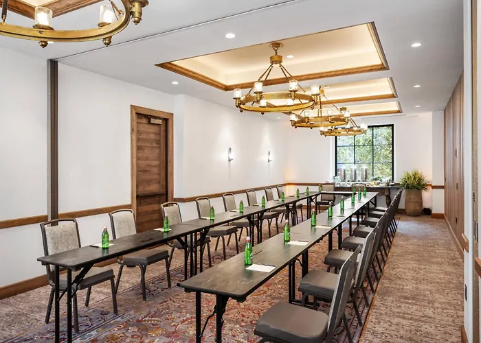 Drover, Autograph Collection Hotel 4*