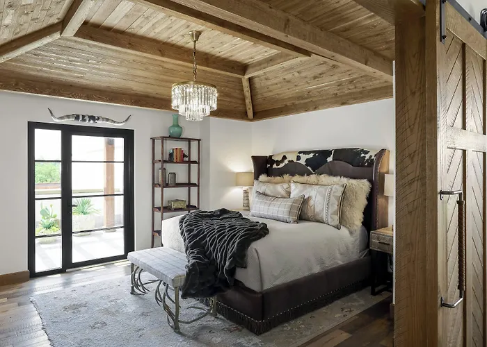 Drover, Autograph Collection 4* Fort Worth